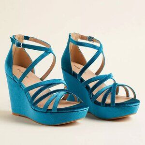 Torrid Strappy Platform Wedge, teal, size 12 WW